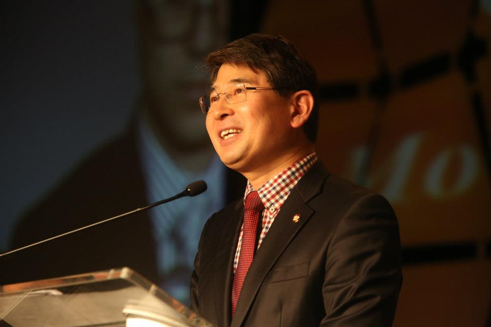 Jae Yun Kim